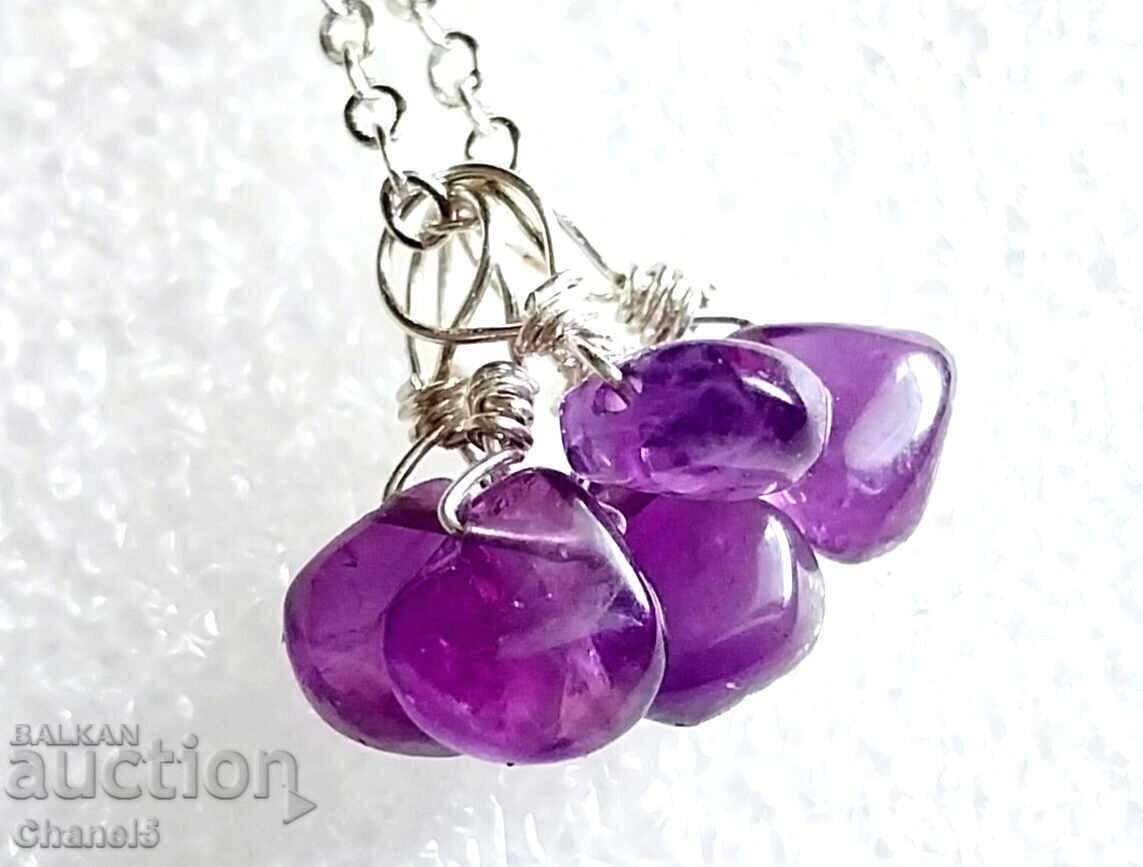 MEDALLION with PURPLE AMETHYST AND SILVER 925 (122) with price 12.90 BGN | € 6.60 MEDALLION with PURPLE AMETHYST AND SILVER 925 (122) with price 12.90 BGN | € 6.60