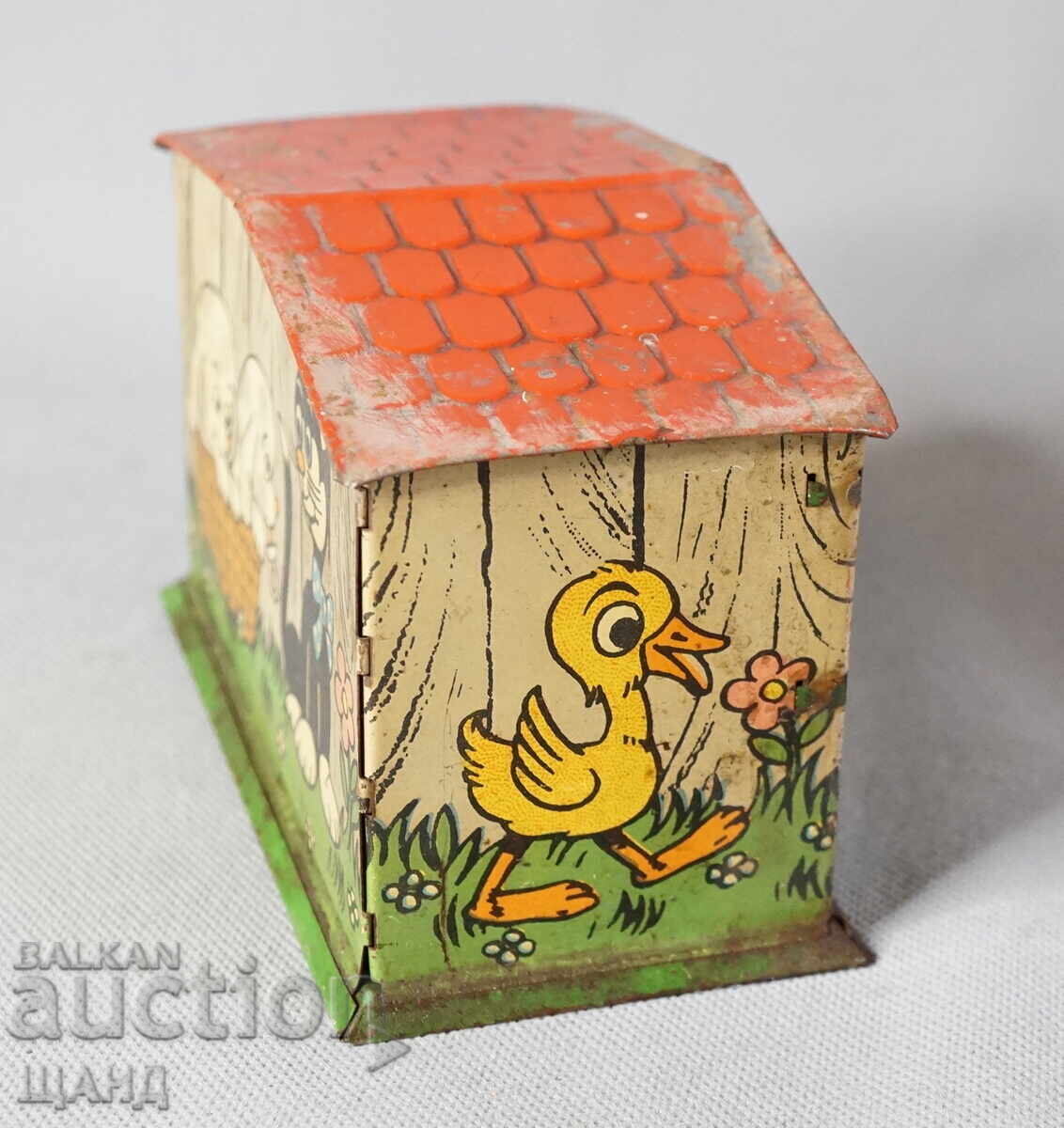 Delivery of Old Metal Children's Toy Money Box Dog Delivery of Old Metal Children's Toy Money Box Dog
