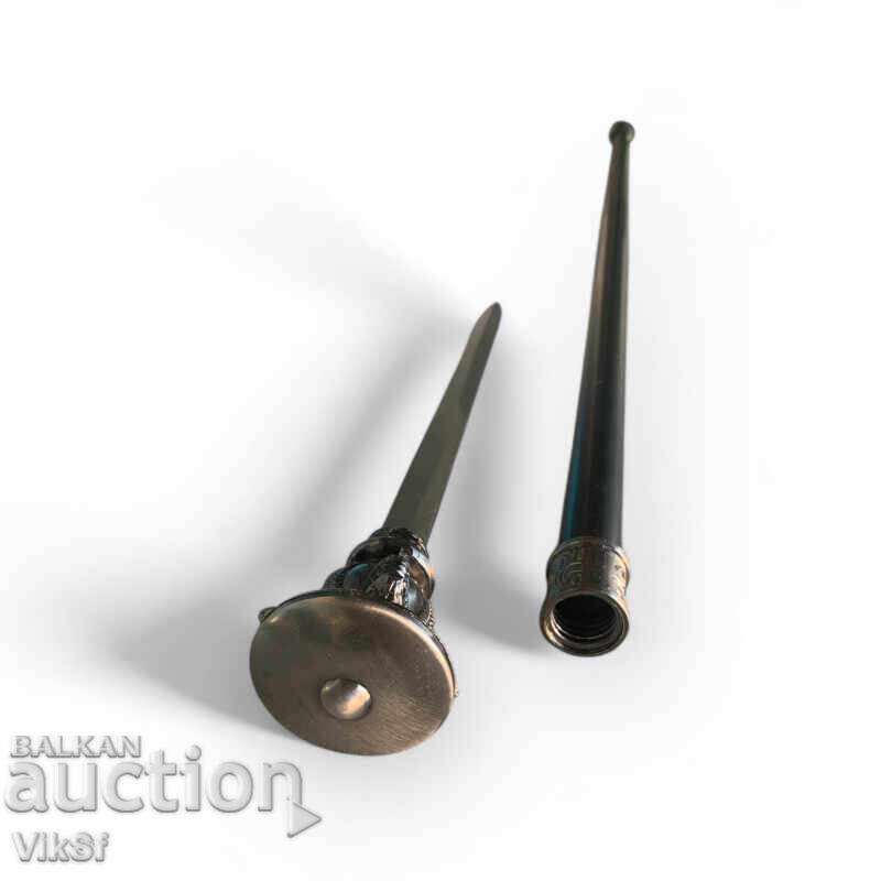 Μπαστούνι με ενσωματωμένο στιλέτο "Cobra" –2 με τιμή 52.50 BGN | € 26.84 Μπαστούνι με ενσωματωμένο στιλέτο "Cobra" –2 με τιμή 52.50 BGN | € 26.84