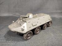 VECHI RETRO SOC URSS METAL JUCARIE MILITARA CARRUCIU BTR-60