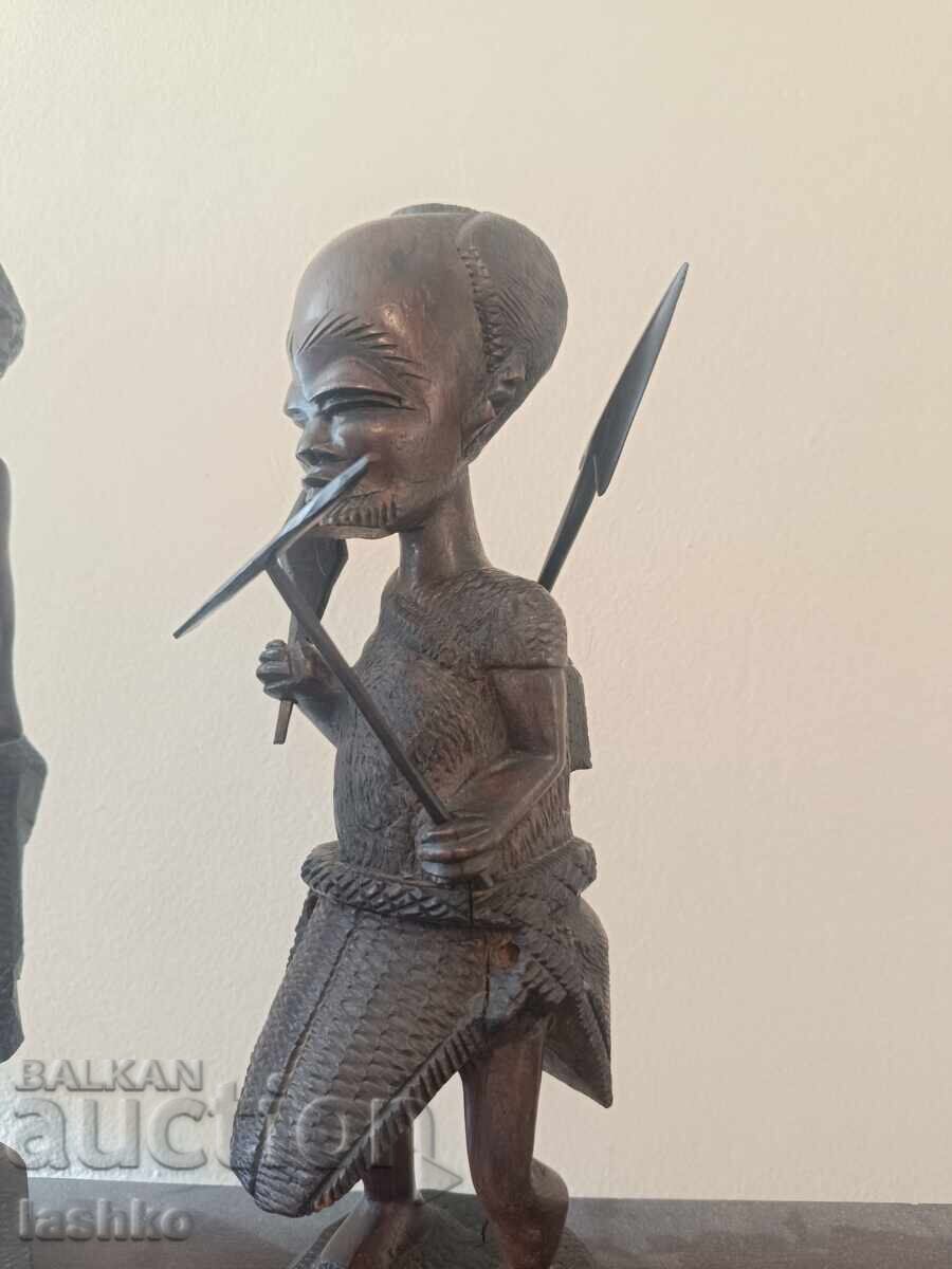 Auction African figures Auction African figures