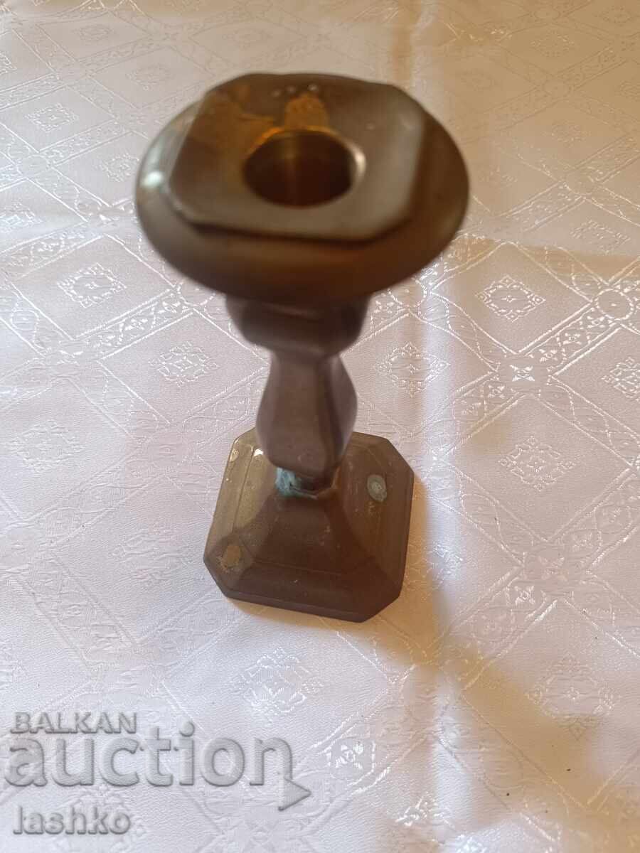 Brass candle holder with price 19.99 BGN | € 10.22 Brass candle holder with price 19.99 BGN | € 10.22