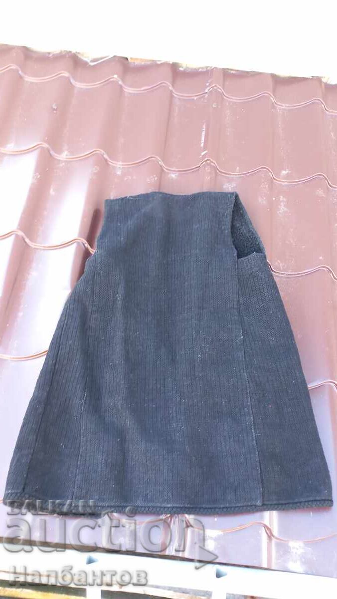 СТАР ЖЕНСКИ ЕЛЕК КЛАШНИК НОСИЯ с цена 250.00 лв. | € 127.82