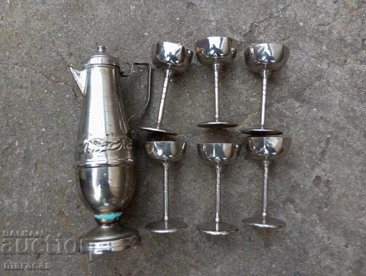 Комплект метални чашки с каничка,Стар сервиз