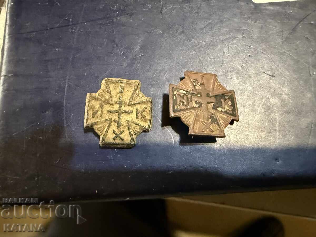 Old St. George's Cross, 2 pieces Old St. George's Cross, 2 pieces