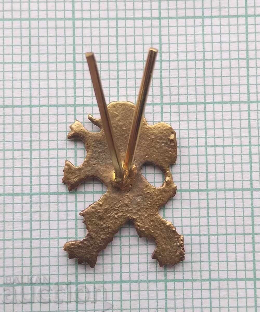 Auction 17942 Cockade Lion Lion Cub Auction 17942 Cockade Lion Lion Cub