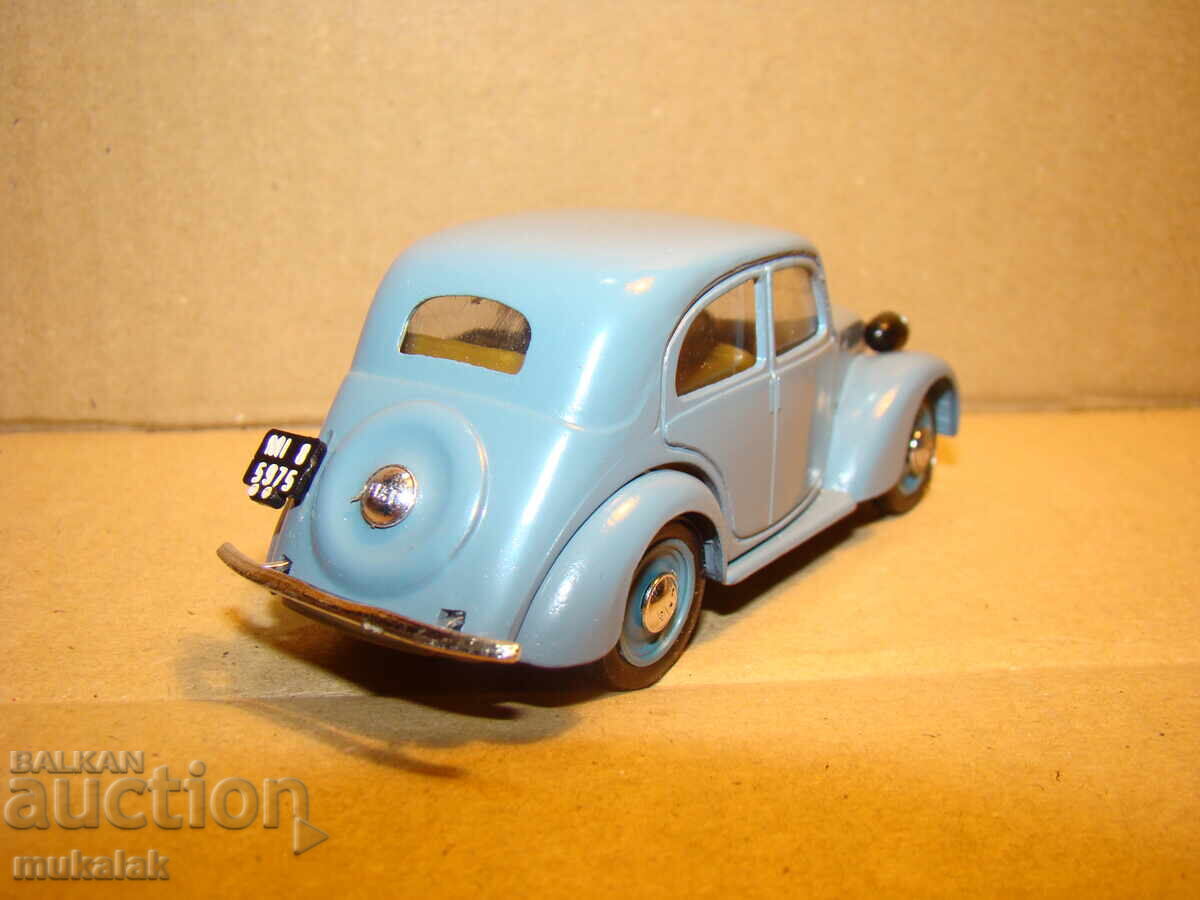 Delivery of 1:43 BRUMM FIAT??? RENAULT?? CAR RETRO MODEL TOY Delivery of 1:43 BRUMM FIAT??? RENAULT?? CAR RETRO MODEL TOY