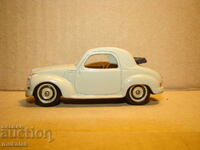 1:43 BRUMM FIAT??? RENAULT?? CAR RETRO MODEL TOY