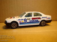 1:43 BBURAGO BMW 5 CAR TOY MODEL