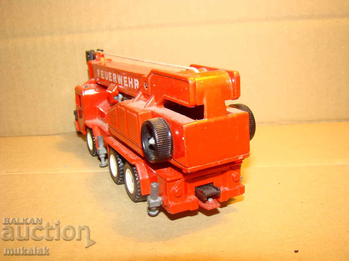 Доставка на 1:48  SIKU FAUN КРАН ПОЖАРНА КОЛИЧКА  ИГРАЧКА МОДЕЛ