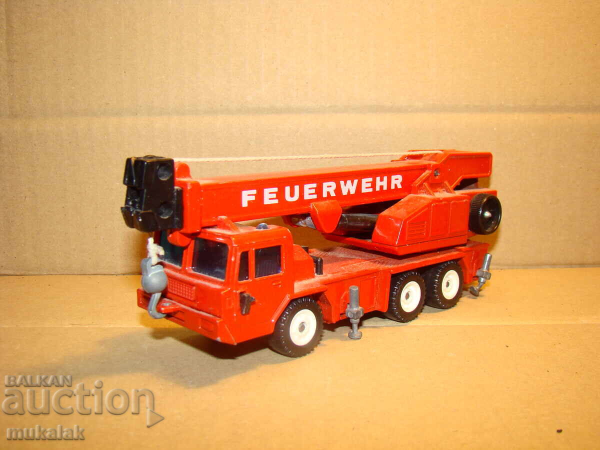 1:48  SIKU FAUN КРАН ПОЖАРНА КОЛИЧКА  ИГРАЧКА МОДЕЛ - 5