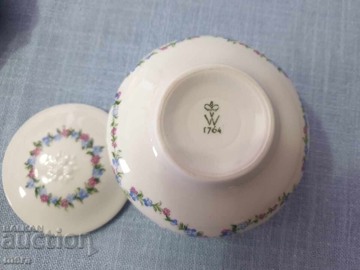 Porcelain jeweler - 6