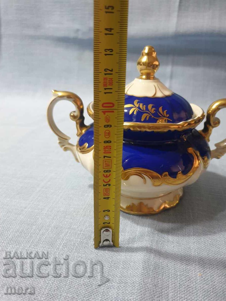Baroque embossed sugar bowl and latria Severin Handgemalt with price 115.00 BGN | € 58.80 Baroque embossed sugar bowl and latria Severin Handgemalt with price 115.00 BGN | € 58.80