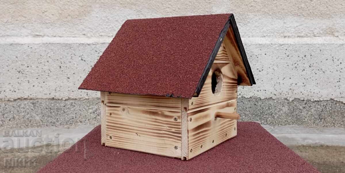 Auction Wooden birdhouse, wooden birdhouse Auction Wooden birdhouse, wooden birdhouse