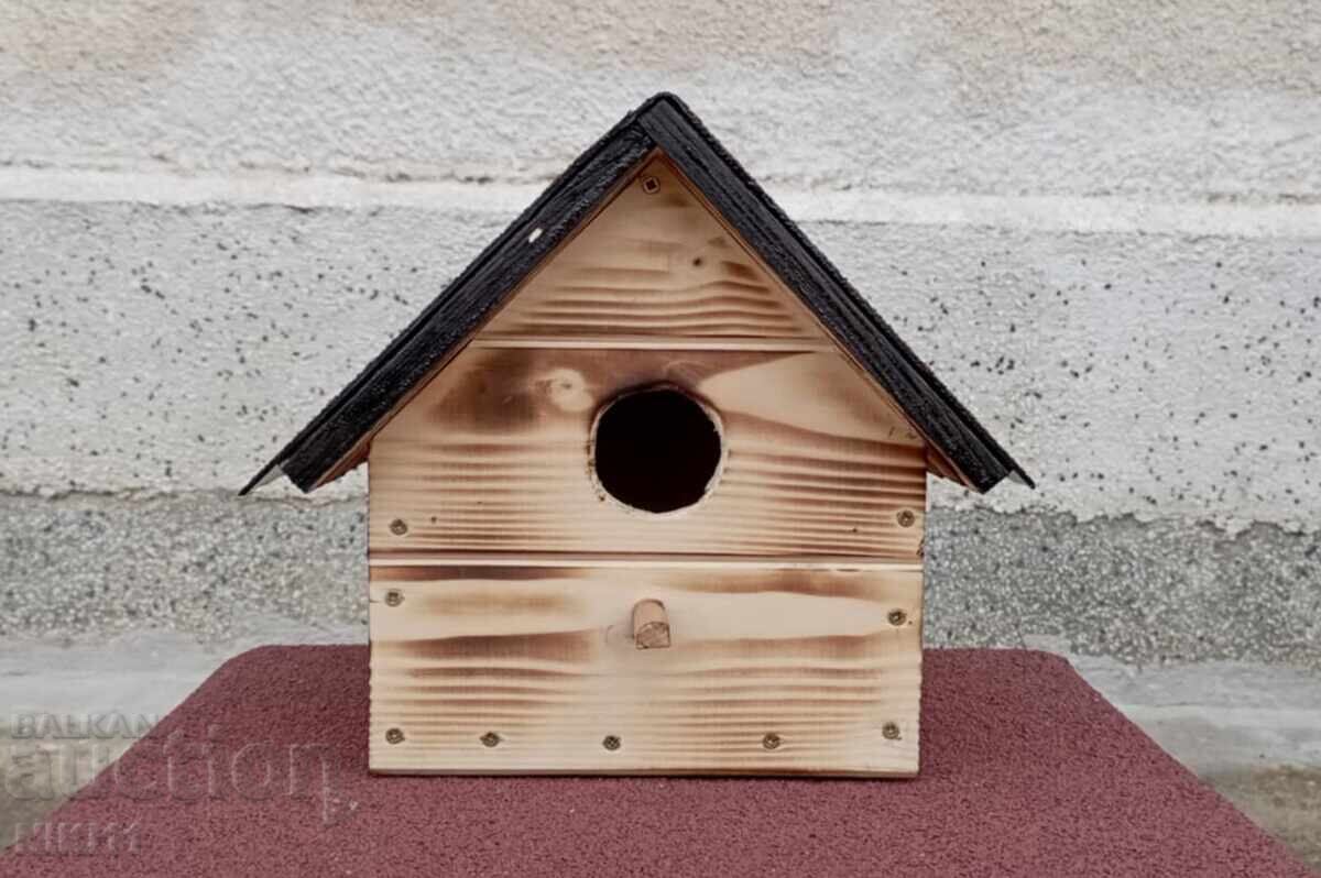 Delivery of Wooden birdhouse, wooden birdhouse Delivery of Wooden birdhouse, wooden birdhouse