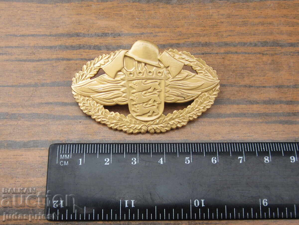 Delivery of German fireman badge fireman badge fireman Delivery of German fireman badge fireman badge fireman