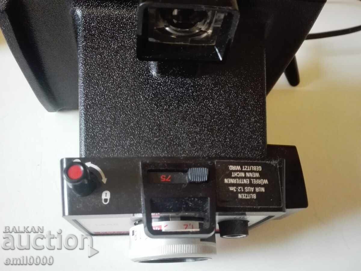 Παράδοση Πωλείται φωτογραφική μηχανή Polaroid colorpack 80.