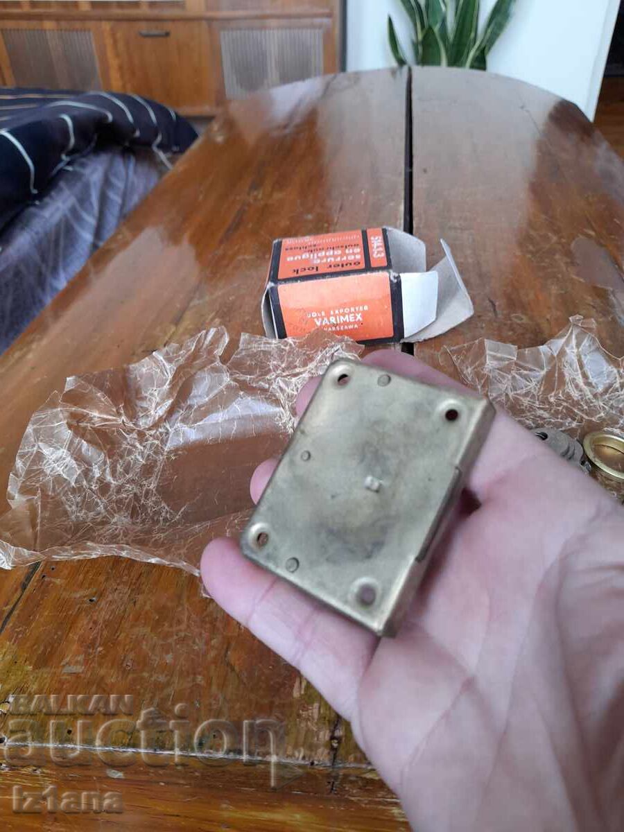 Delivery of Old lock, Yeti Varimex lock Delivery of Old lock, Yeti Varimex lock