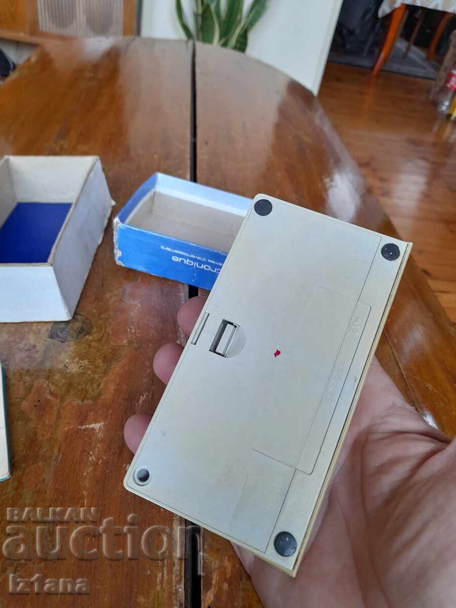 Delivery of Old MR 4110 calculator Delivery of Old MR 4110 calculator