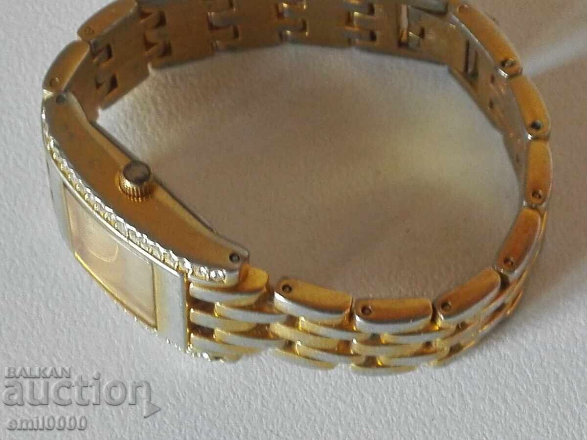 Auction Infiniti women's wristwatch. Auction Infiniti women's wristwatch.