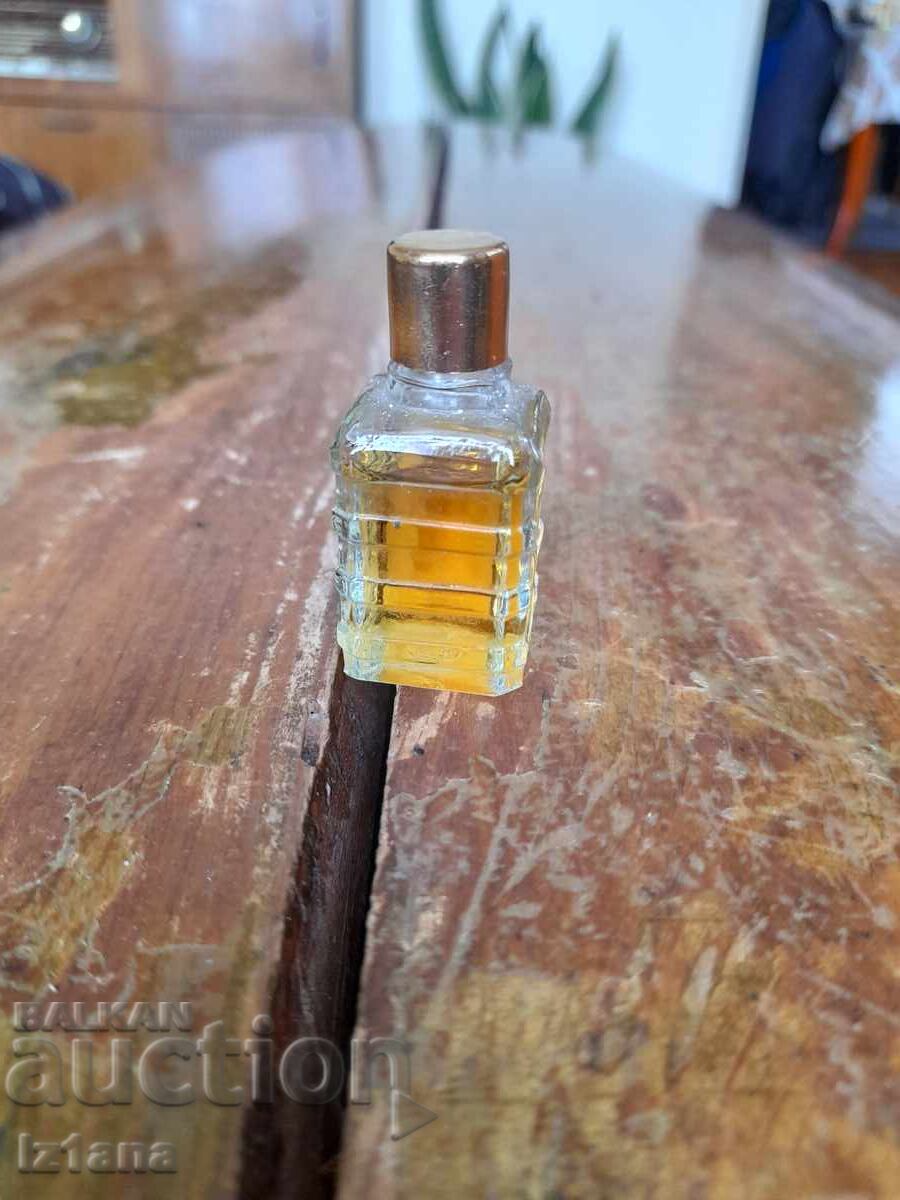 Auction  Old perfume Dream