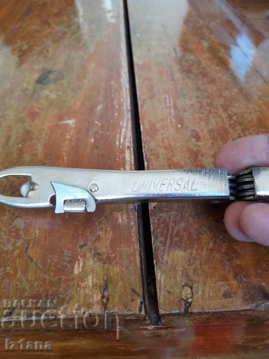 Old opener, Universal sharpener with price 22.00 BGN | € 11.25 Old opener, Universal sharpener with price 22.00 BGN | € 11.25