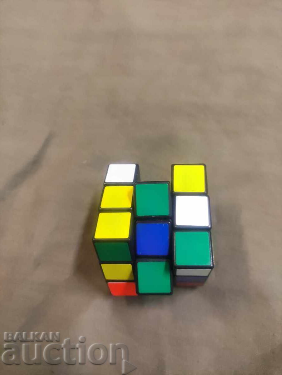 Licitație Cubul lui Rubik Licitație Cubul lui Rubik