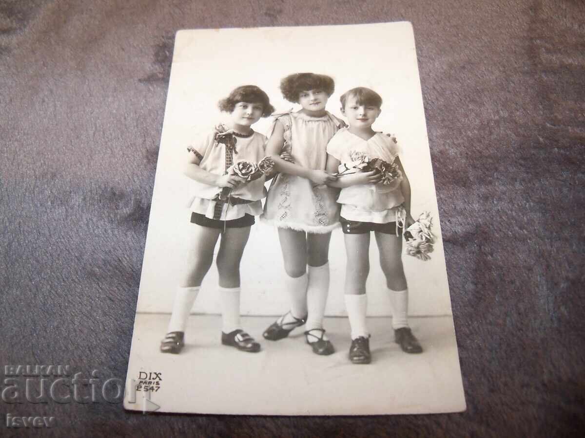 Old postcard with children from 1932. - 5 Old postcard with children from 1932. - 5
