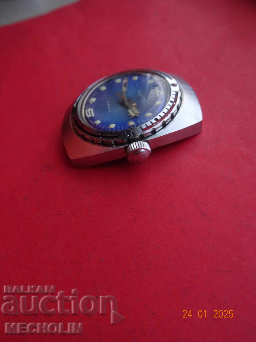 Delivery of COLLECTOR'S WATCH RUSSIAN COMMANDER AMPHIBIOUS VOSTOK Delivery of COLLECTOR'S WATCH RUSSIAN COMMANDER AMPHIBIOUS VOSTOK
