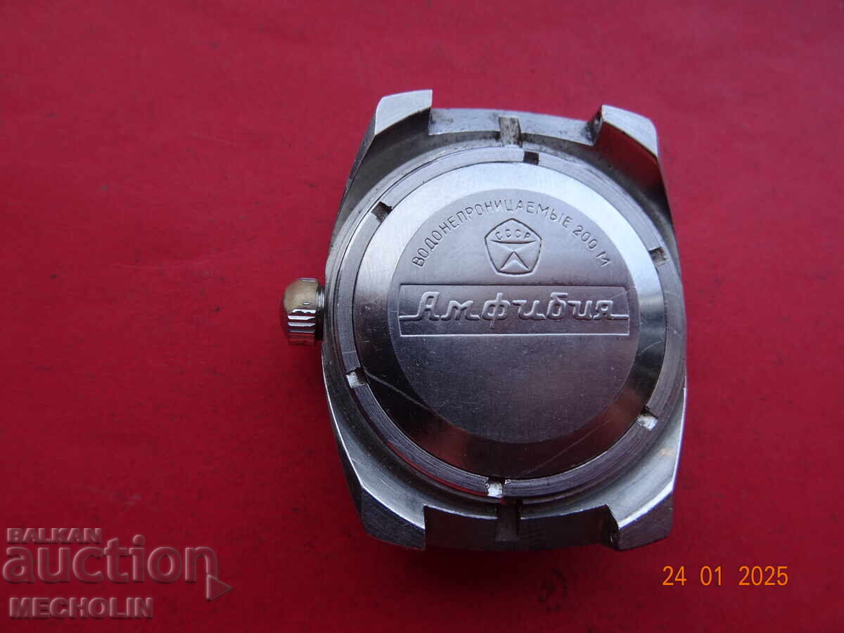 COLLECTOR'S WATCH RUSSIAN COMMANDER AMPHIBIOUS VOSTOK - 6 COLLECTOR'S WATCH RUSSIAN COMMANDER AMPHIBIOUS VOSTOK - 6