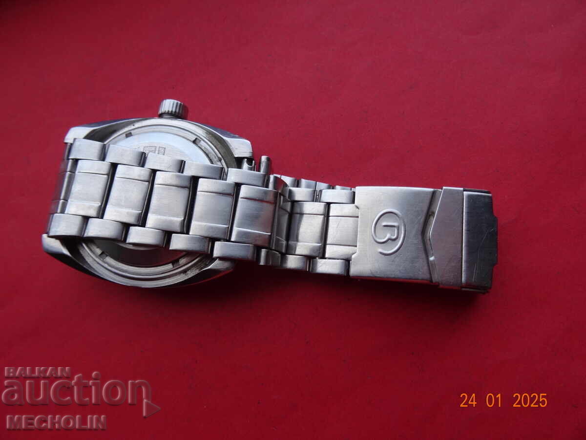 Auction  COLLECTOR'S WATCH RUSSIAN COMMANDER AMPHIBIOUS VOSTOK