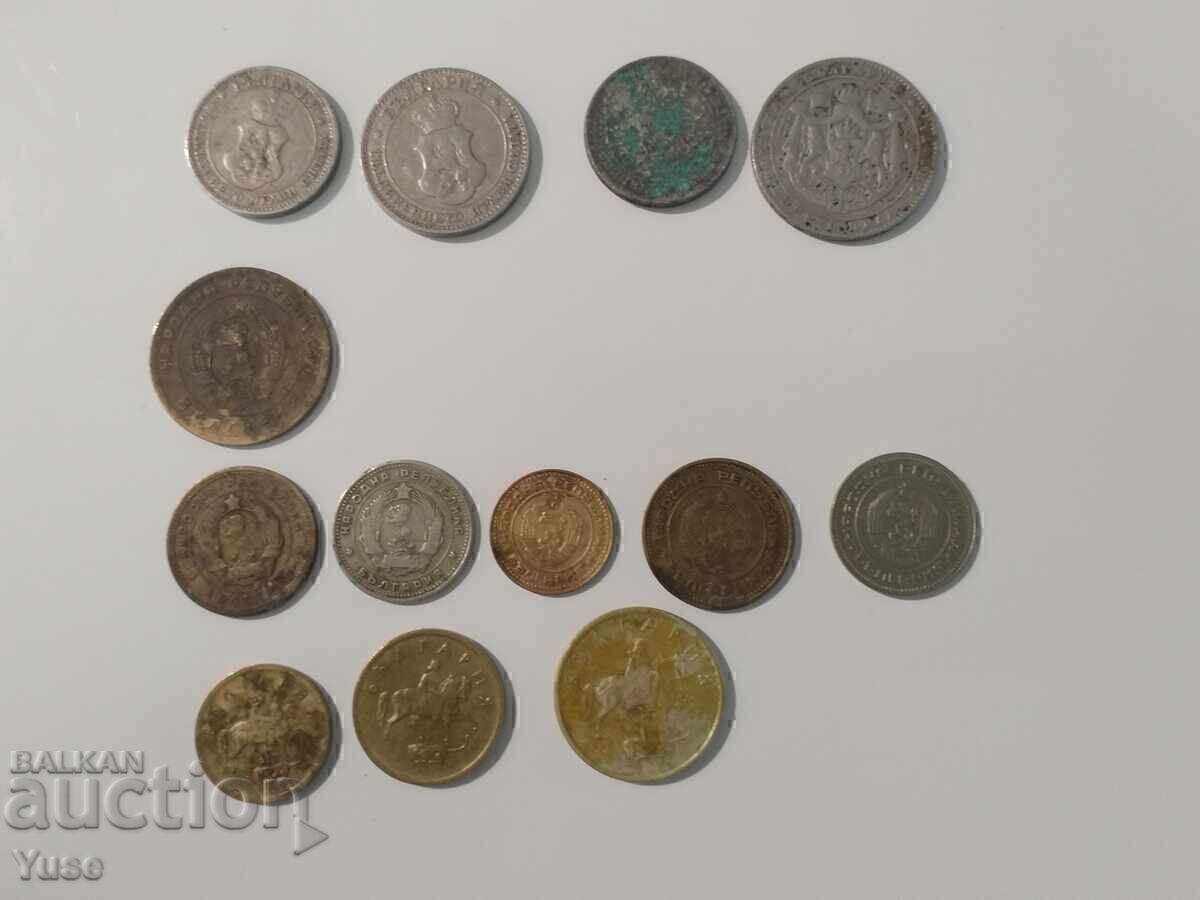 O mulțime de monede bulgărești cu preț € 10.00 | 19.56 BGN