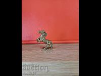 FIGURA METALICA MINIATURA CON