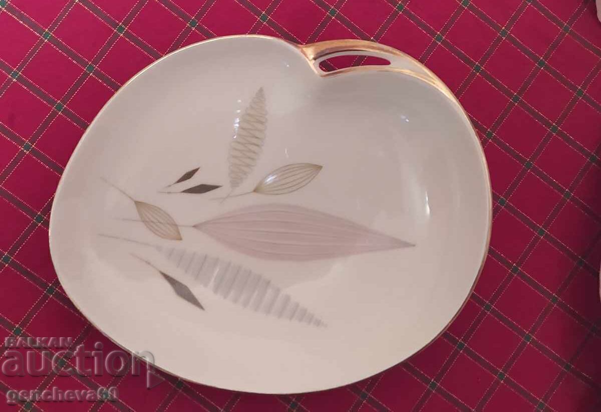 Retro porcelain apple plate Bavaria with price 21.00 BGN | € 10.74 Retro porcelain apple plate Bavaria with price 21.00 BGN | € 10.74