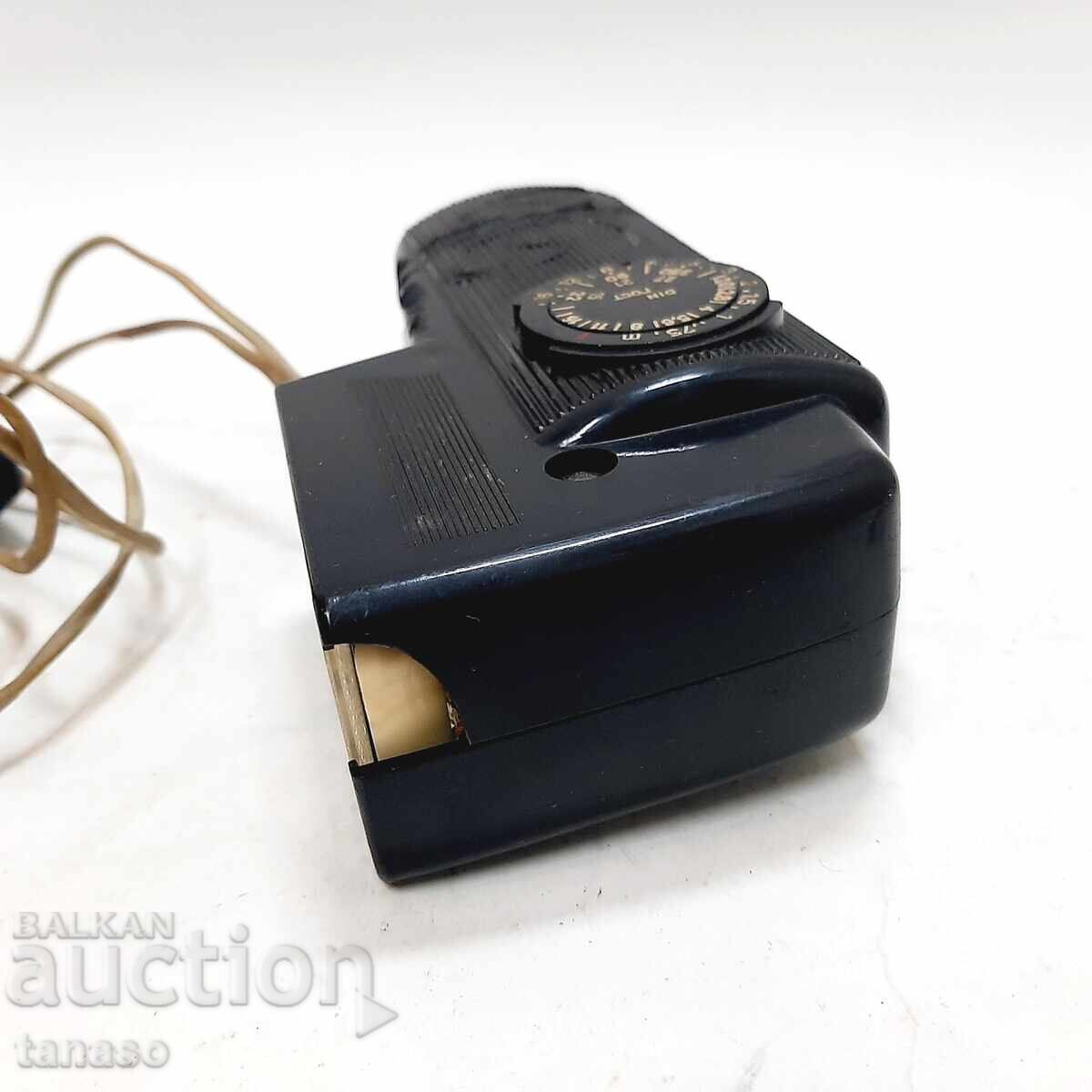 Auction Soviet flash "Norma-40" for camera (9.5) Auction Soviet flash "Norma-40" for camera (9.5)