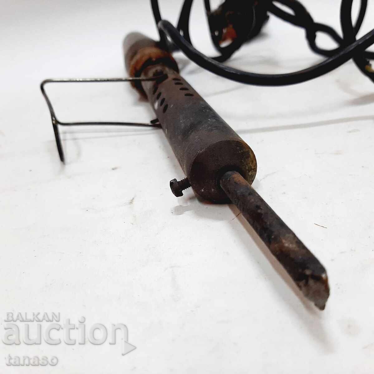 Παλιό κολλητήρι (9.3) με τιμή 25.00 BGN | € 12.78 Παλιό κολλητήρι (9.3) με τιμή 25.00 BGN | € 12.78