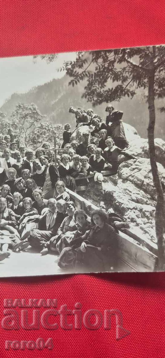 PLOVDIV - NUNS - STUDENTS - OUTING - 5 PLOVDIV - NUNS - STUDENTS - OUTING - 5