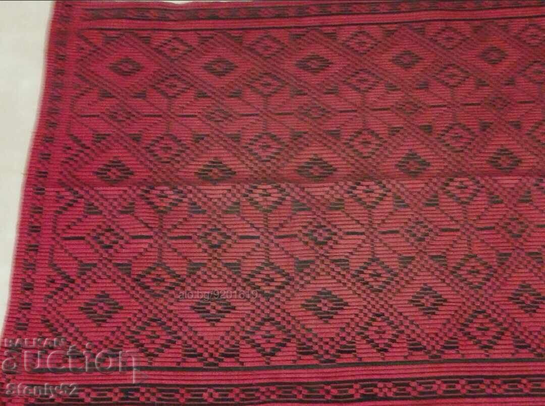 Tapiserie de perete tesuta manual 178/74 cm cu preț 40.00 BGN | € 20.45