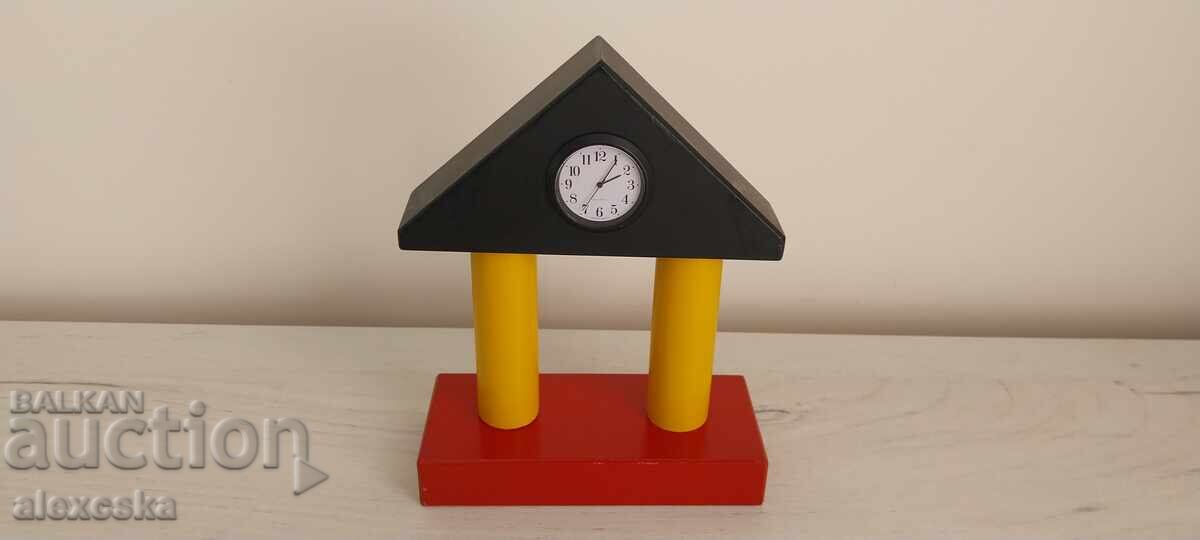 Old desk clock with price 20.00 BGN | € 10.23