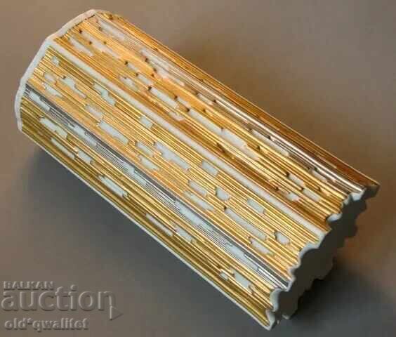 Аукцион Ваза, Hutschenreuther, цвят: злато, сребро, бял, маркирана Аукцион Ваза, Hutschenreuther, цвят: злато, сребро, бял, маркирана