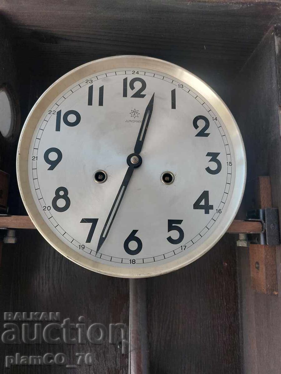 Аукцион №*005 стар стенен часовник - Junghans Аукцион №*005 стар стенен часовник - Junghans