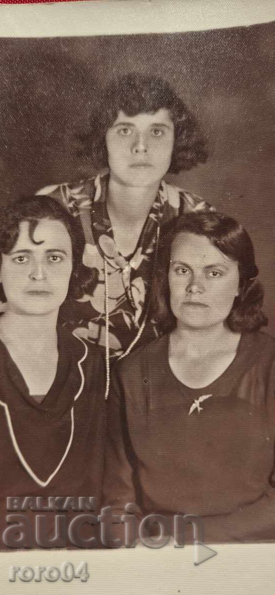 Auction PHOTO - RESCUE K. TOTEV Auction PHOTO - RESCUE K. TOTEV