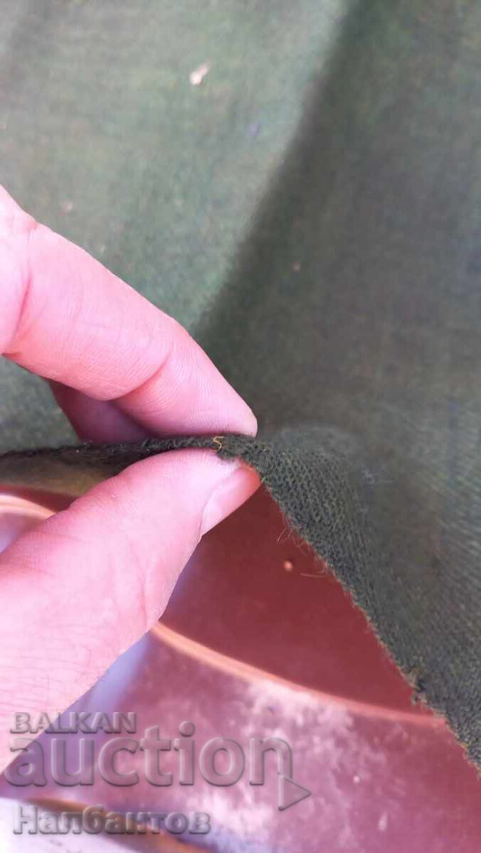 Delivery of OLD THIN WOOL BELT WEAR Delivery of OLD THIN WOOL BELT WEAR