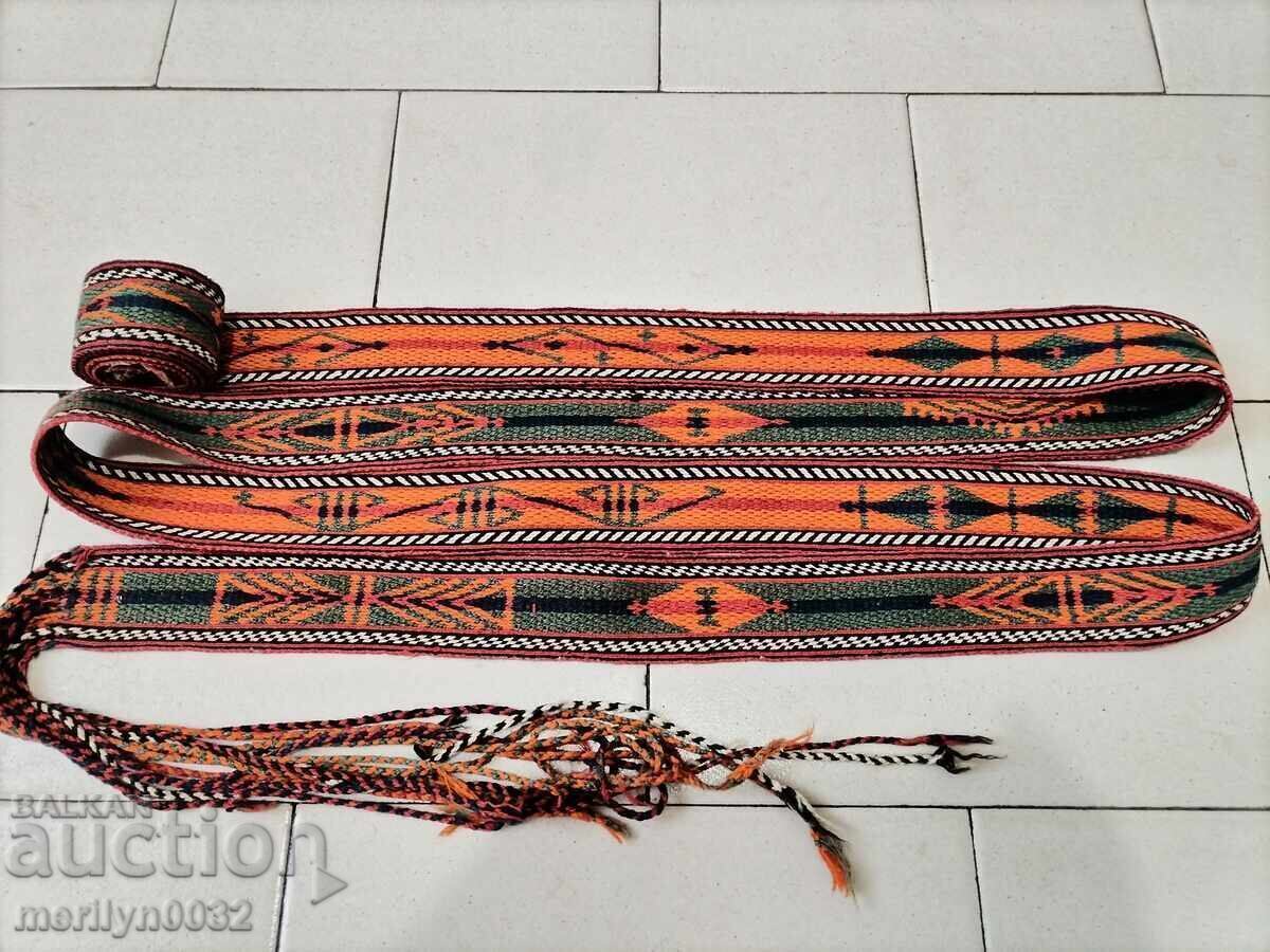 Costum centura veche tesuta manual de 3,53 metri cu preț 182.00 BGN | € 93.06