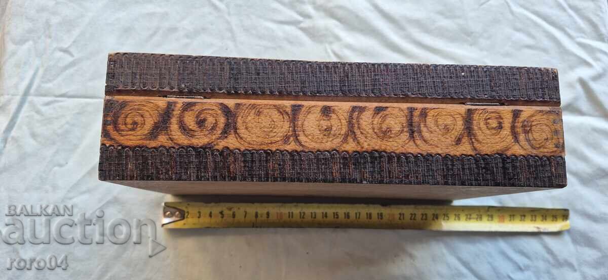 ΠΑΛΙΟ ΞΥΛΙΝΟ ΚΟΥΤΙ - 7 ΠΑΛΙΟ ΞΥΛΙΝΟ ΚΟΥΤΙ - 7