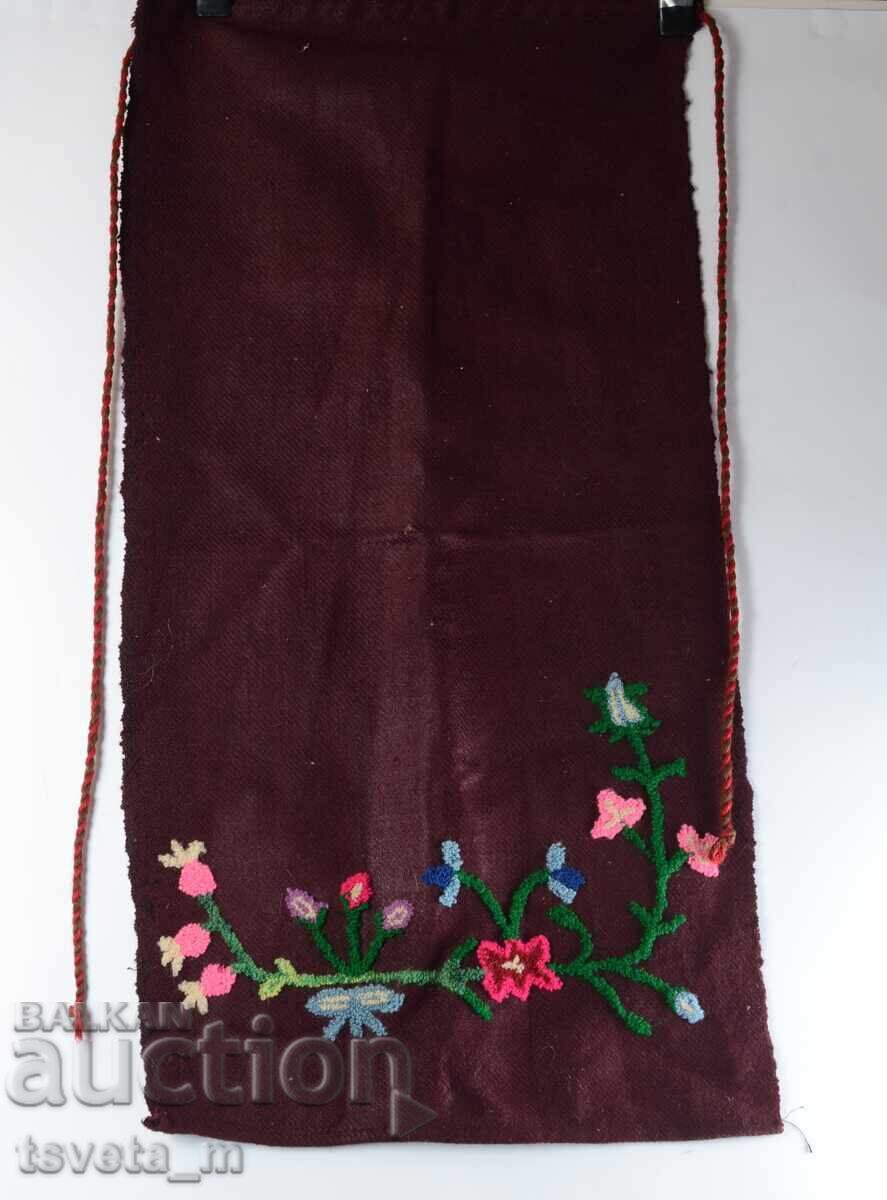 Woolen children's apron with embroidered embroidery, folk costume Woolen children's apron with embroidered embroidery, folk costume