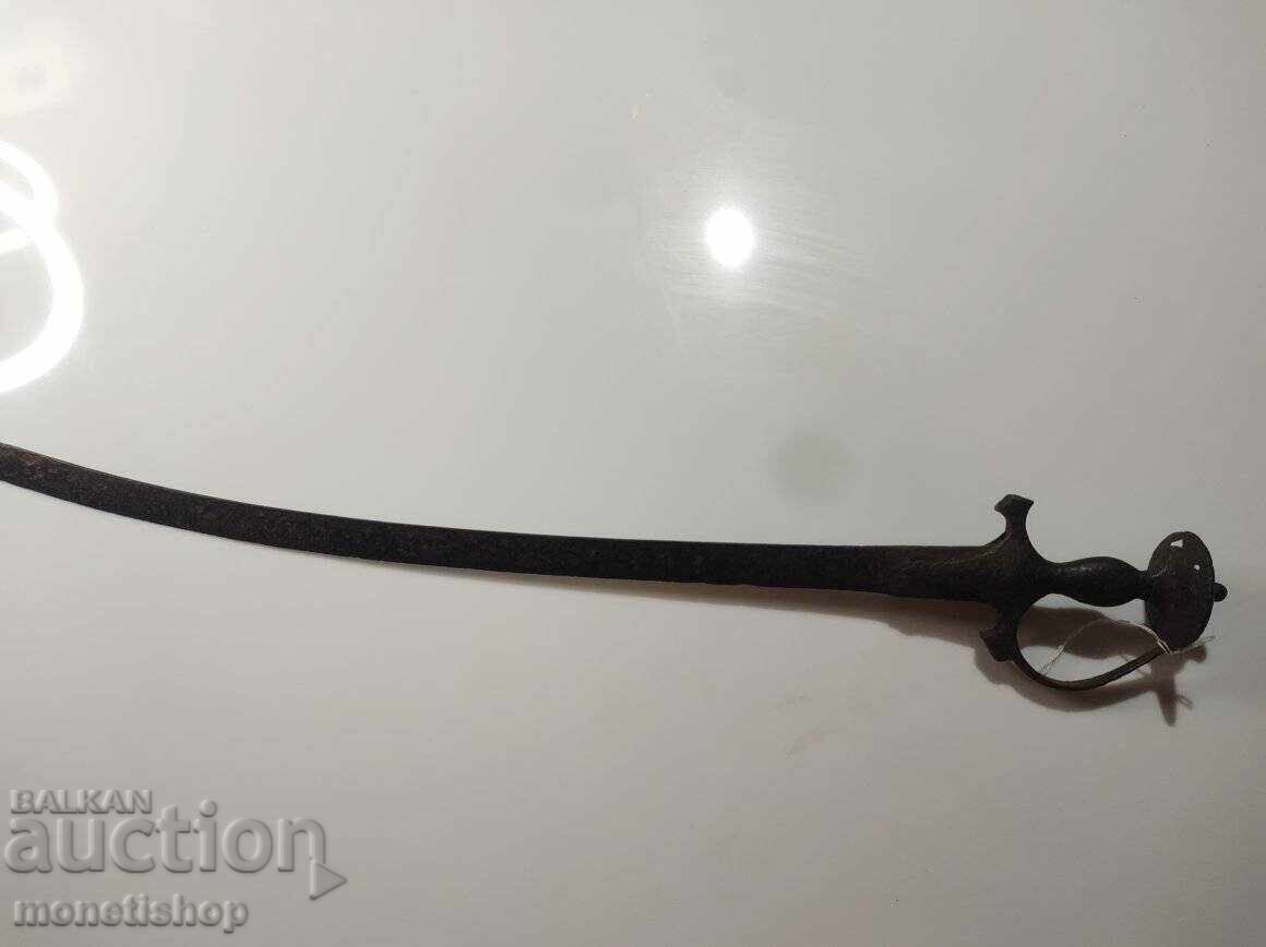 I am selling a very old Yatagan-Talvar. I am selling a very old Yatagan-Talvar.