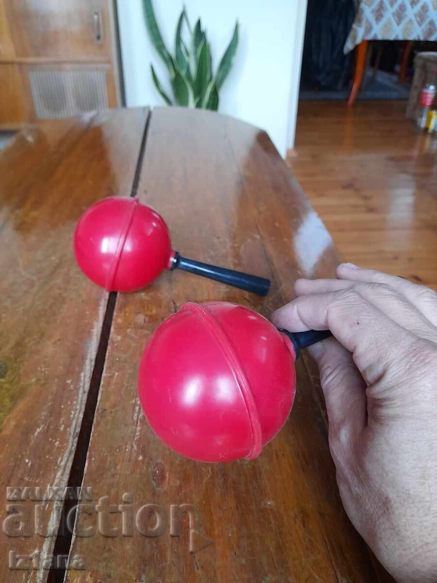 Auction Old Maracas, Maracas Auction Old Maracas, Maracas
