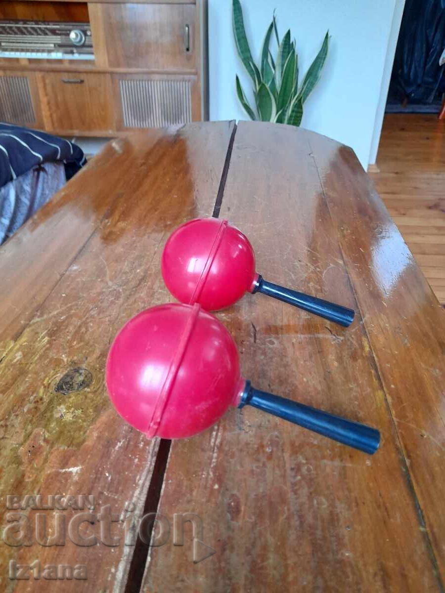 Old Maracas, Maracas Old Maracas, Maracas