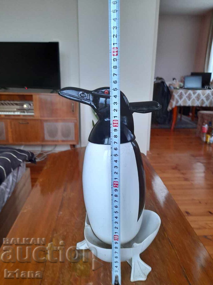 Delivery of Old siphon Penguin